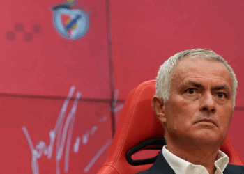 Mourinho tem alvo debaixo de olho